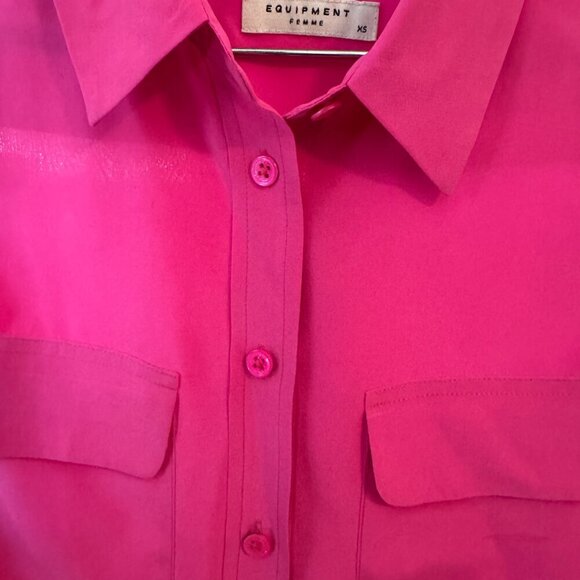 Equipment XS 100% silk sleeveless fuchsia blouse - Picture 6 of 8